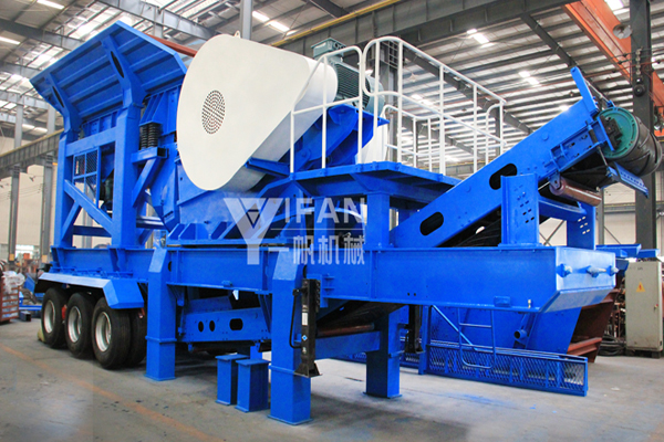 Mobile crushing plant